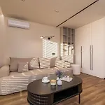 Air Conditioned With Mountain View, Parking And Balcony By Renters Tychy